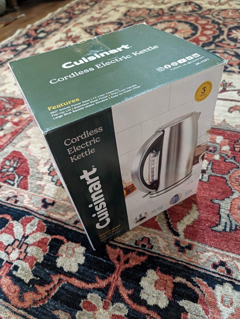 New Cuisinart Stainless Steel Cordless Electric Kettle - Silver
